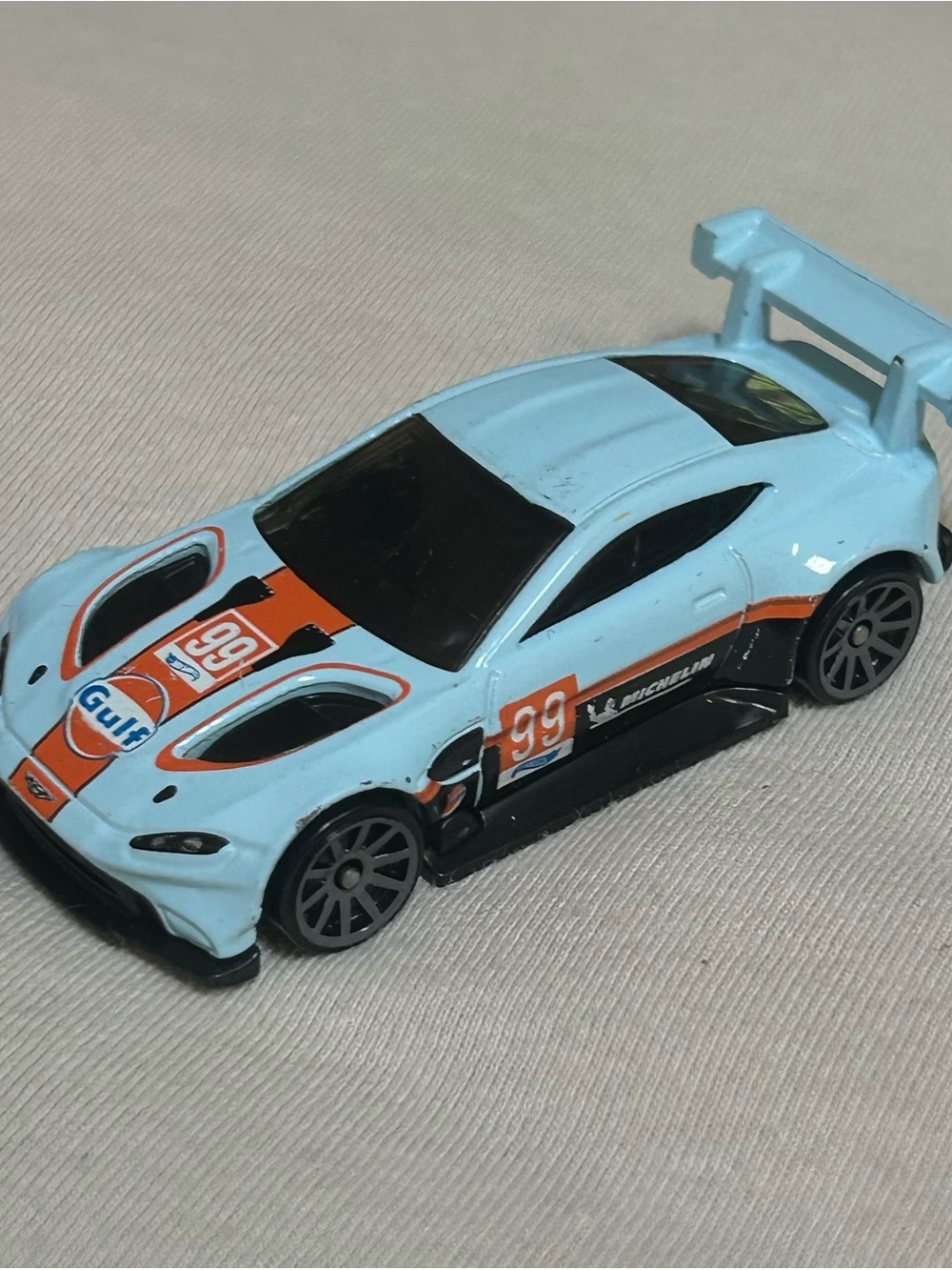 ❌SOLD❌Hot Wheels Aston Martin Vantage GTE – Gulf Racing No. 99